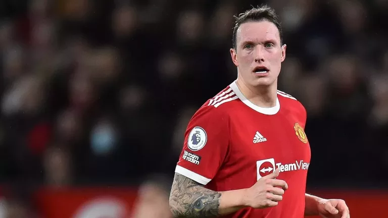 Manchester United to Release Phil Jones at the End of the Season
