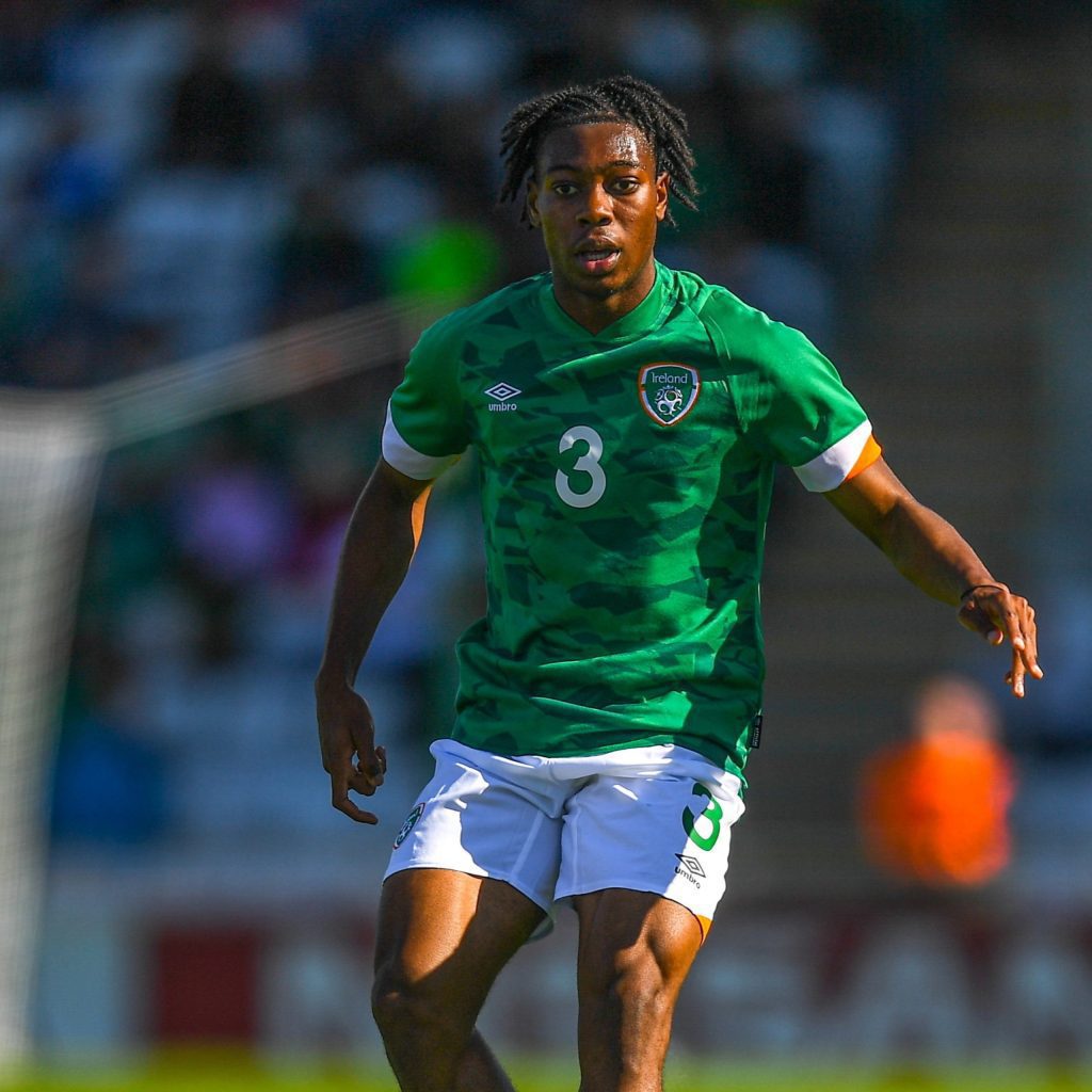 Tayo Adaramola playing for Ireland's under-21 team.