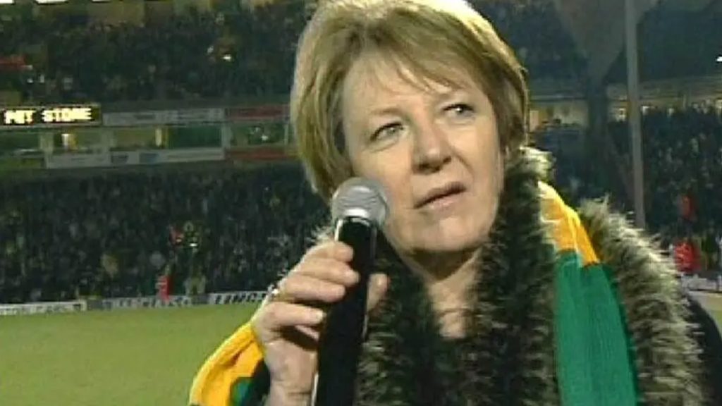 DElia Smith gives a rallying call to the Norwich fans