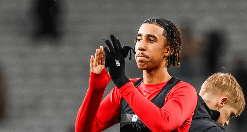SOURCES: PSG Lead Race For 18-Year Old Lille Defender Lenny Yoro 2 Lenny Yoro
