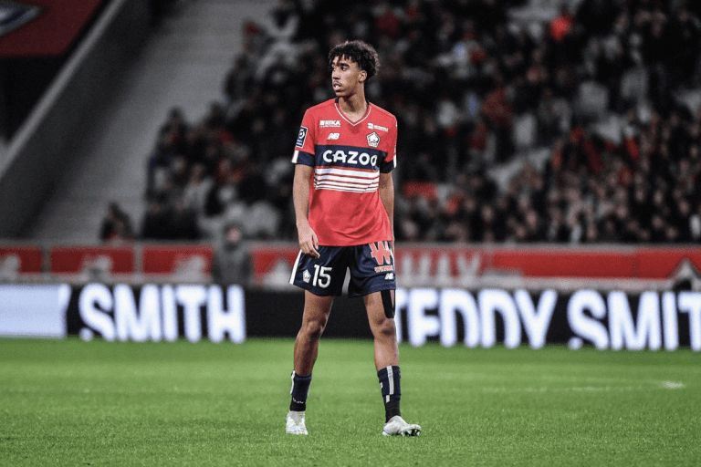 SOURCES: PSG Lead Race For 18-Year Old Lille Defender Lenny Yoro