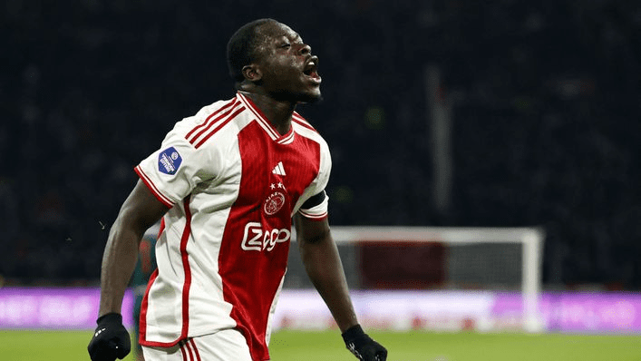 SOURCES: Manchester United Yet To Make Any Contact With Ajax For Brian Brobbey 2 Brian Brobbey