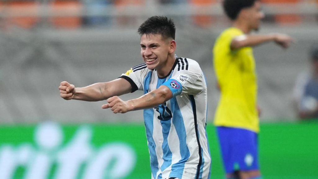 Claudio Echeverri: The Prodigious Talent Touted as the 'Next Messi 3 image 73