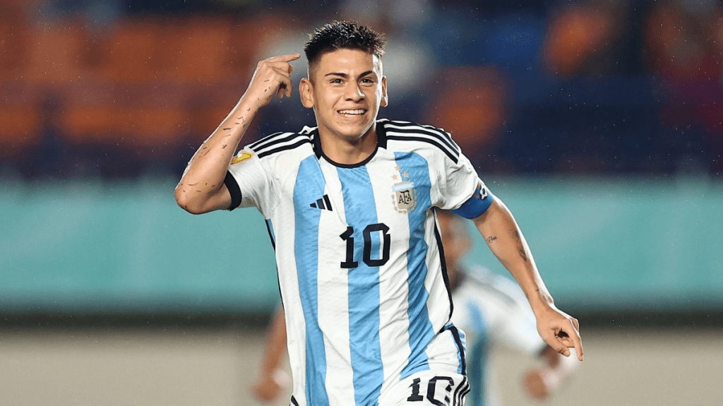 Claudio Echeverri: The Prodigious Talent Touted as the 'Next Messi 6 image 76