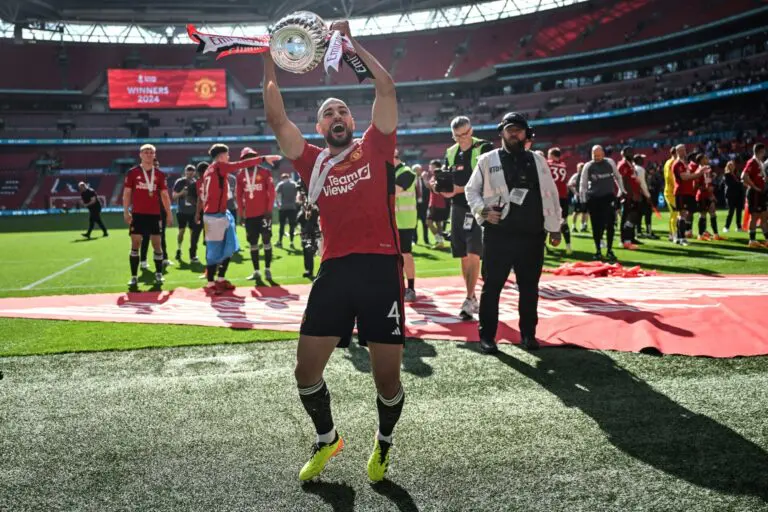 SOURCES: Final Decision On Sofyan Amrabat Loan Deal Yet To Be Made