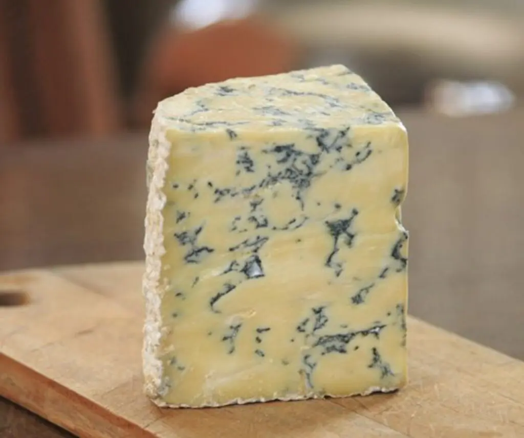 KEY FPL MIDFIELDERS IF THEY WERE TYPES OF CHEESE 12 stilton