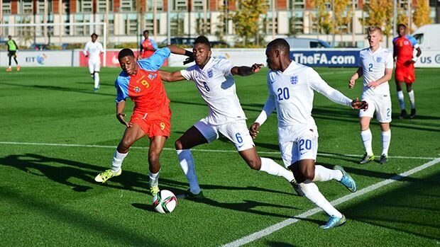 Aaron Wan-Bissaka Chooses DR Congo After England Snub 2 Wan-Bissaka playing as a striker for DR Congo under 20