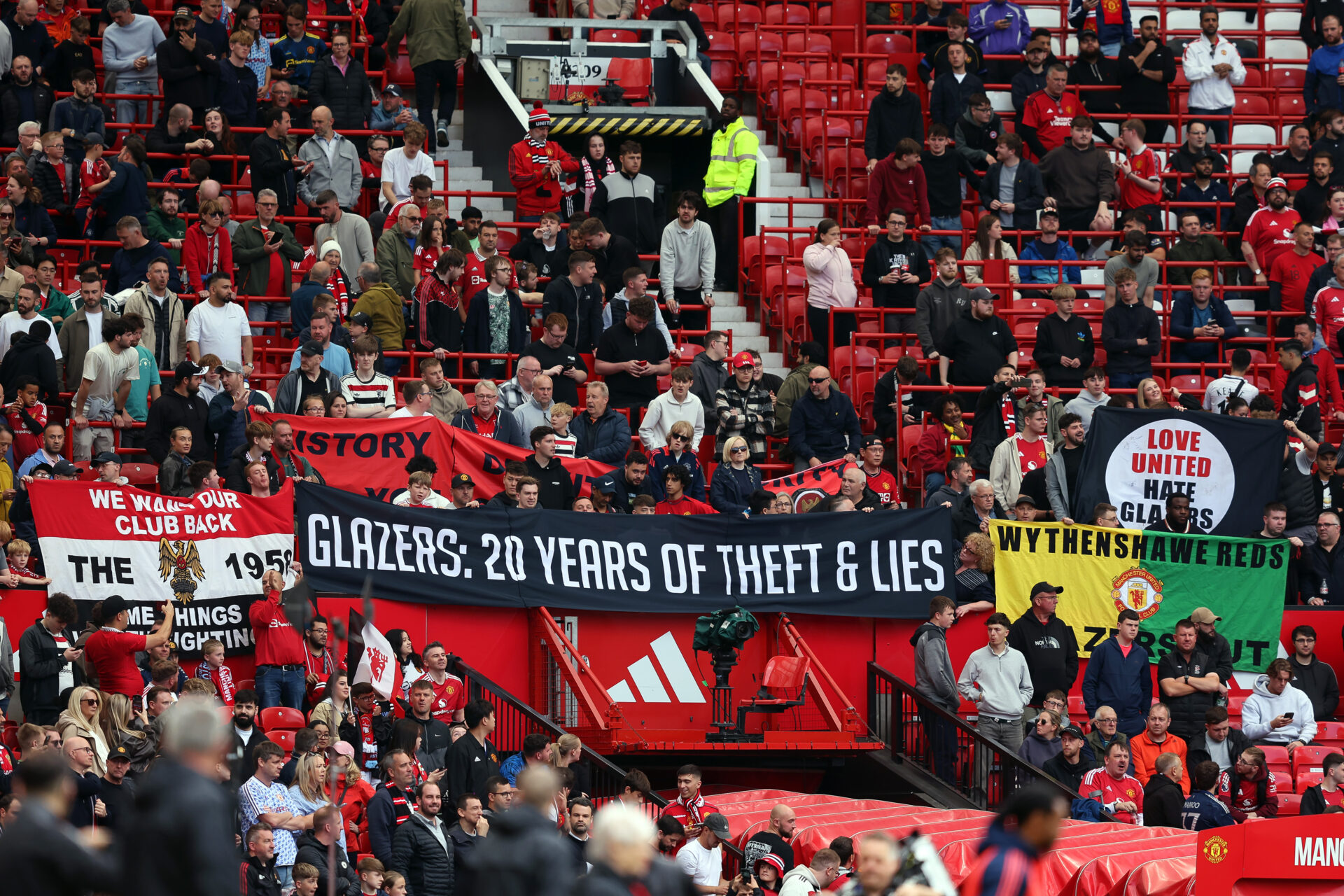 manchester united fc v aston villa fc premier league