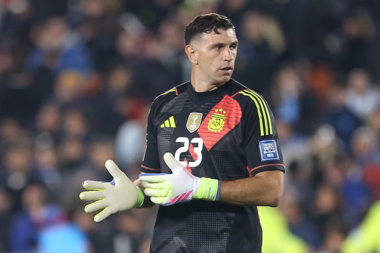 Emi Martinez for Argentina