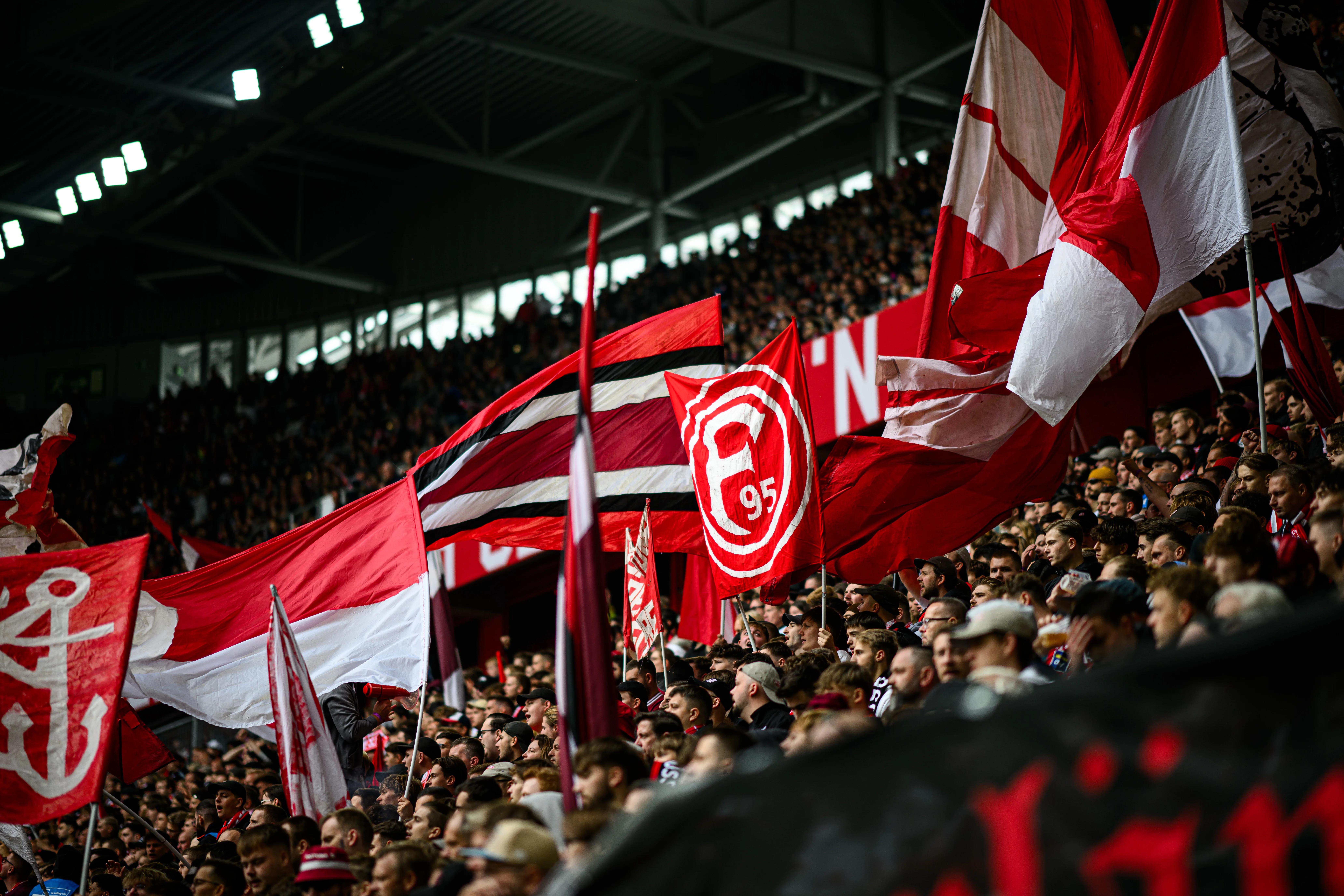 fortuna dusseldorf v hamburger sv second bundesliga