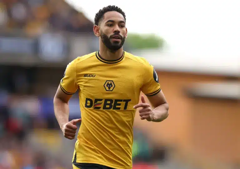 Matheus Cunha playing for Wolves against Brentford
