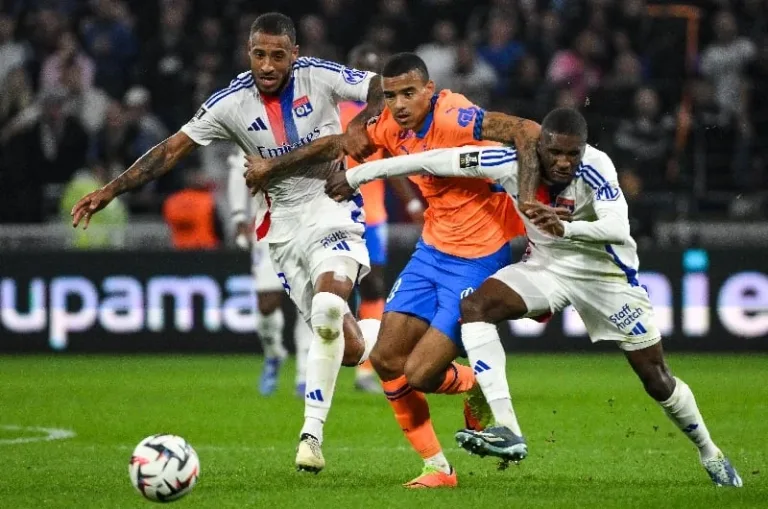 Choc des Olympiques: When Chaos Rules Football
