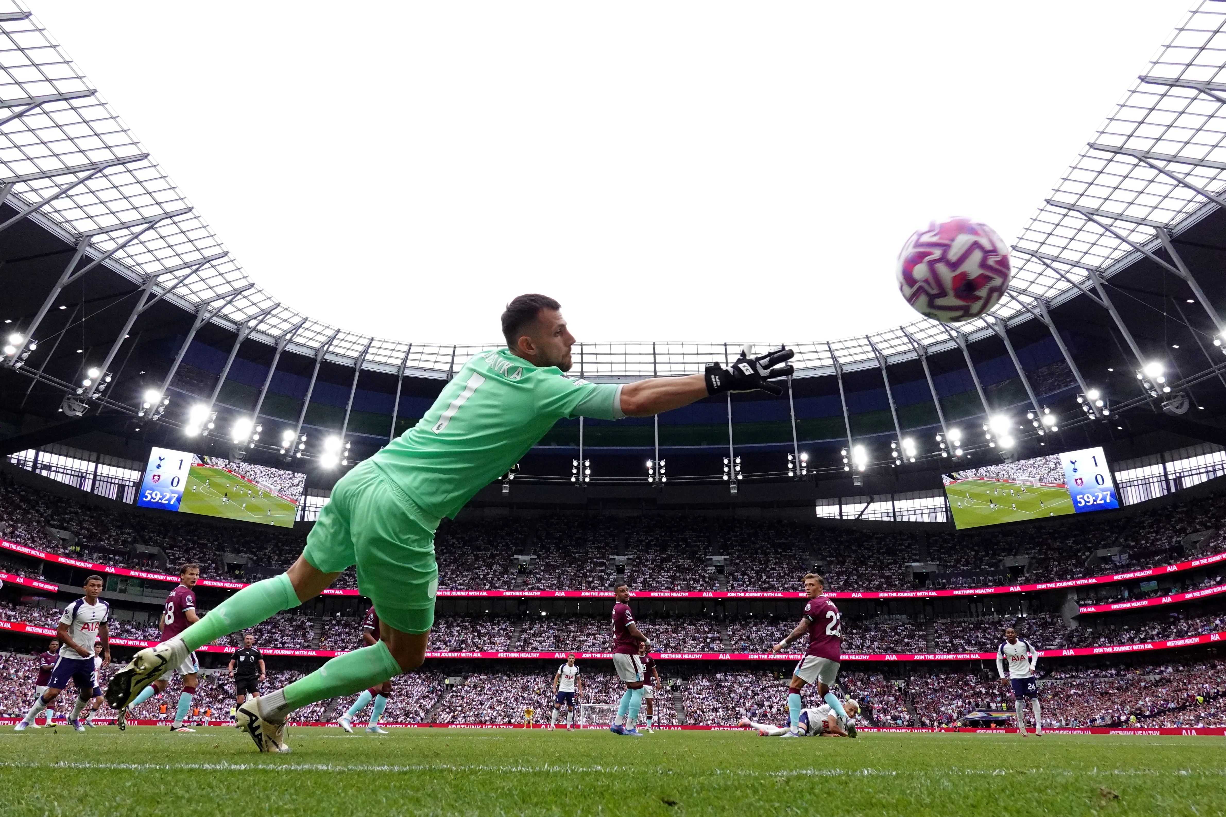 tottenham hotspur v burnley premier league